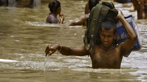 1inundaciones India