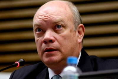 ministro sustituye