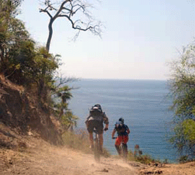 mountain-biking-in guantanamo