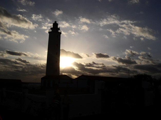 1 amanecer en Punta de Maisí