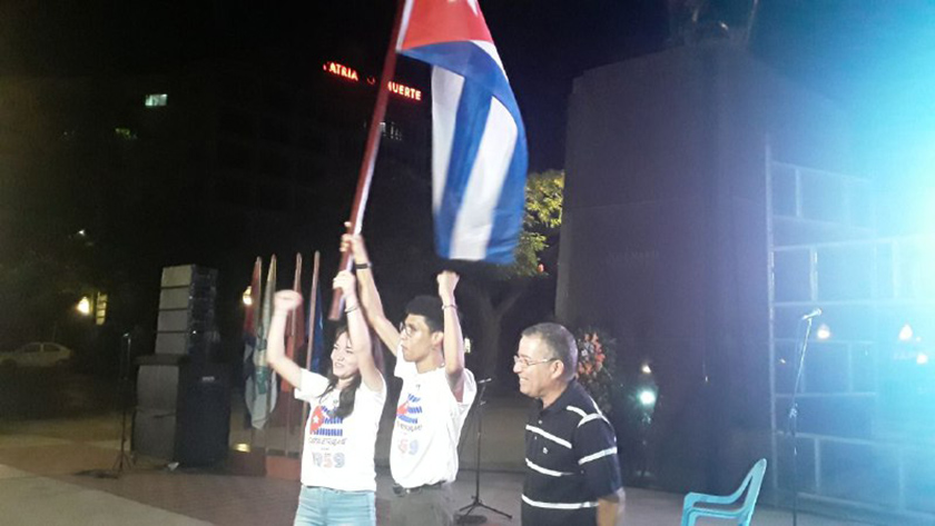 0 15 abanderan estudiantes 2