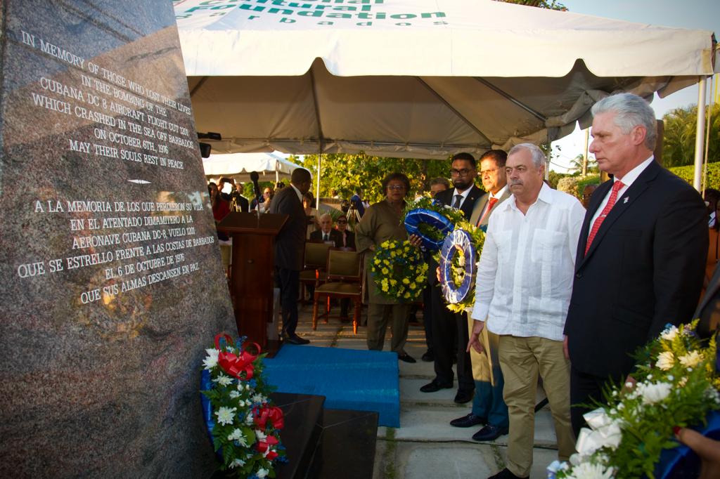0612 Diaz Canel monumento victimas Barbados