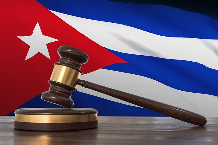 0706 Cuba Juristas Congreso