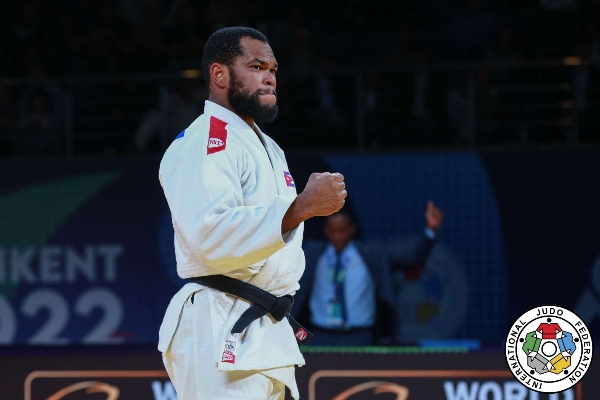 1013 Andy Granda Campeon del Mundo