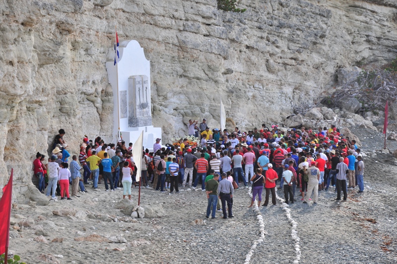Playita de Cajobabo Martí 4