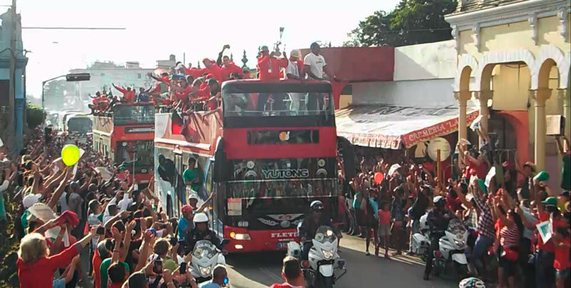 beisbol Leñadore recibimiento