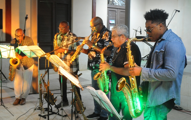 3homenaje a Monier