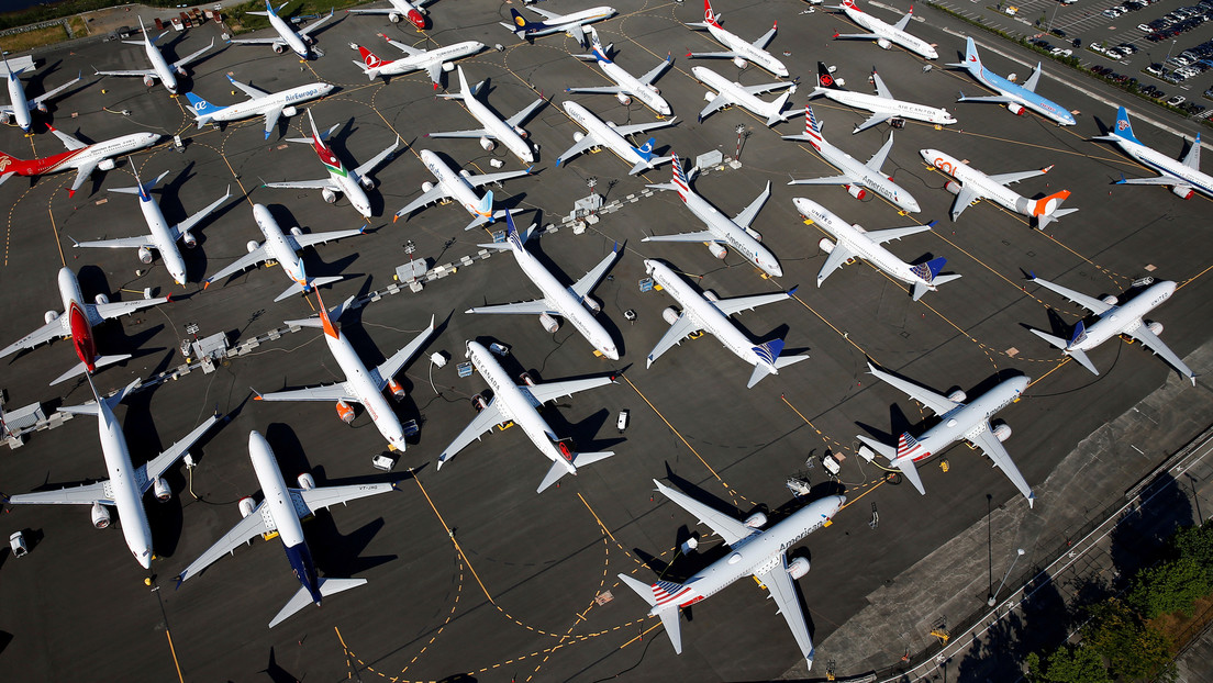 Max 737