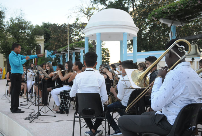fuera la basa naval de Guantánamo 8