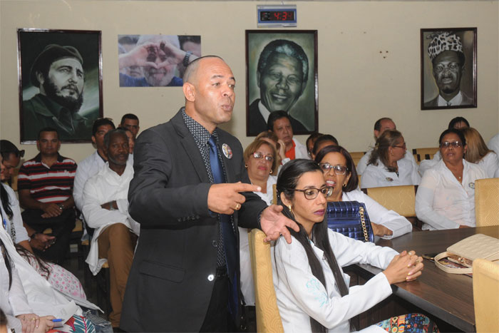 médicos cubanos por la paz 1