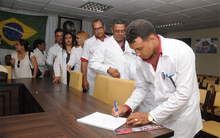 médicos cubanos por la paz 5