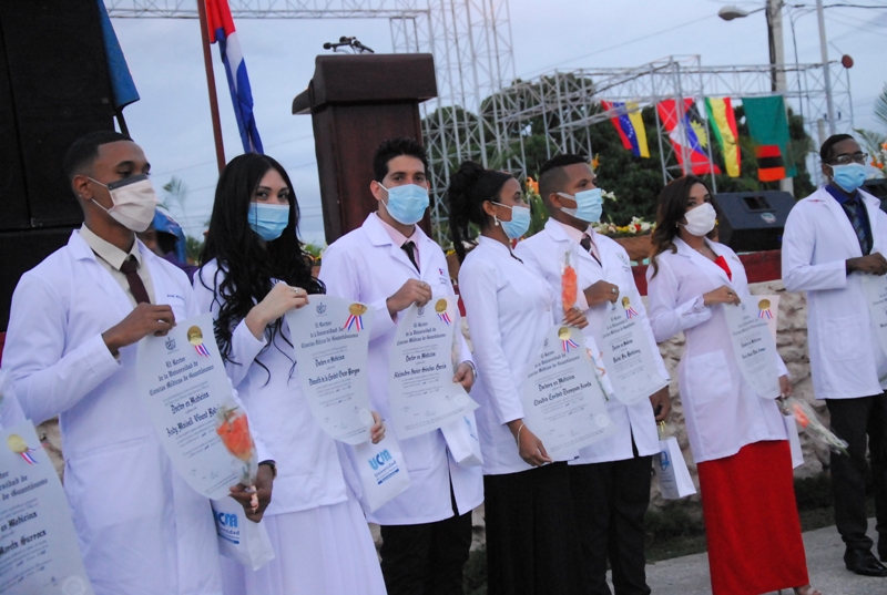 Graduación UCMG 2020 2