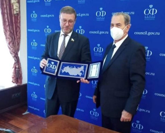 Ministro MES EN RUSIA 580x773