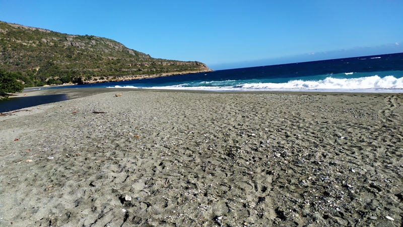playa Imías