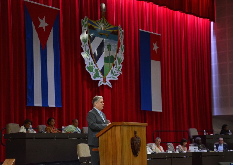 1212 economía cubana