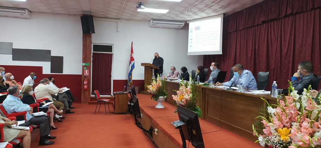 1412 reconocimiento trabajadores salud1