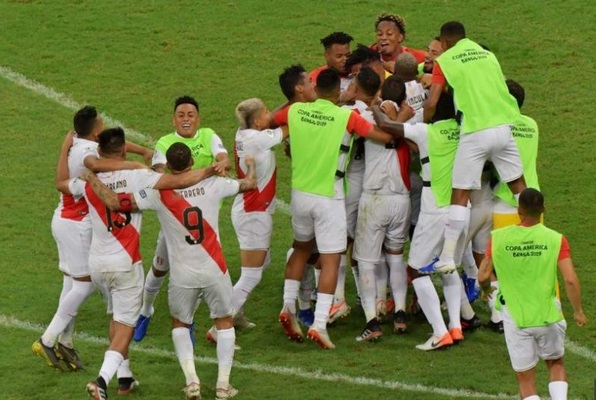 19 Copa America Perú celebra