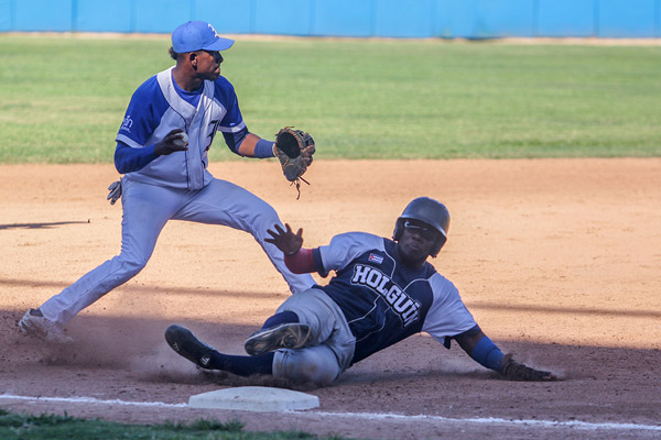 19 SN59 Industriales vs Holguin 04