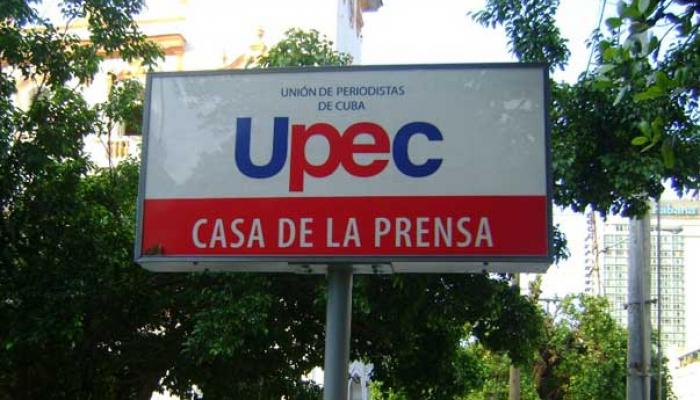 1954 Casa Prensa UPEC