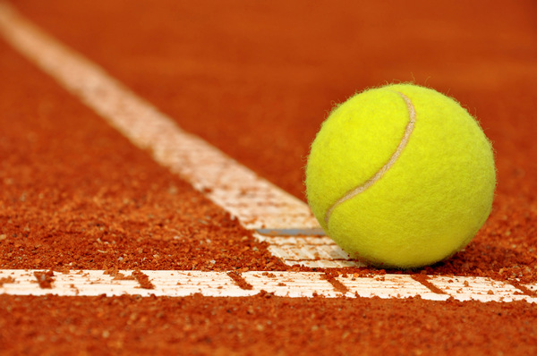 19 logo tenis