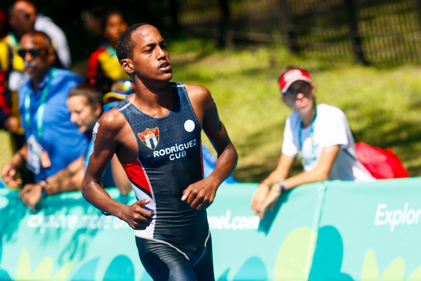21. Alejandro Rodríguez TRI. jpg