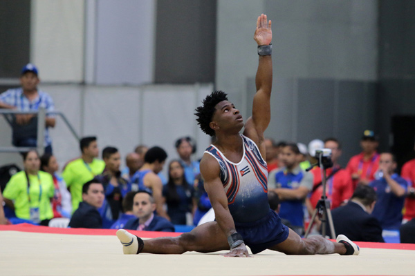 22 Gimnasia Manrique Larduet 2