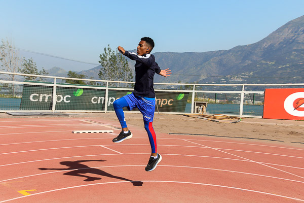 23 P Entrena atletismo 05 Robiel Yankier