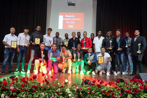 24 Gala Mejores 63SNB 04