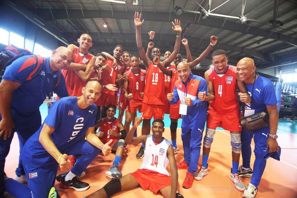 24 NORCECA U19 Cuba Celebra SUR