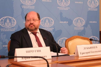 5d3946457143bb7ddf5ada4dad68b356 L