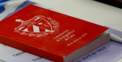 5ed020fc48648ba45cff5a0ae7308d3d L