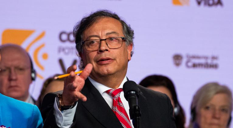 6913d812e9ff7109720486fc