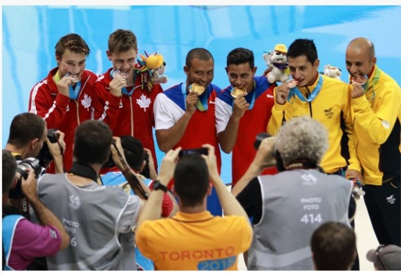 Guerra-y-jeinkler-oro