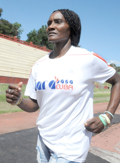 aracelis atletismo