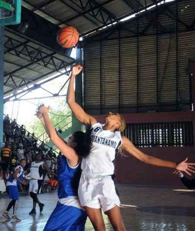 baloncesto femeninas gtmo2