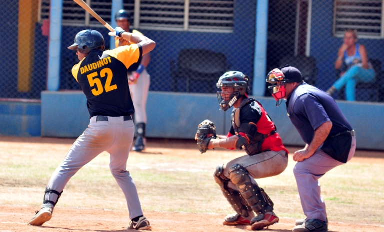beisbol sub23 comenzo