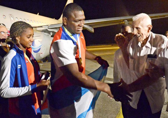delegacion toronto regresa