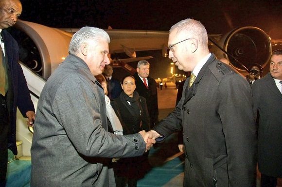 Diaz Canel Turquia 580x386