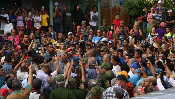Diaz Canel esta en Guantanamo. Llego a Imias 580x327