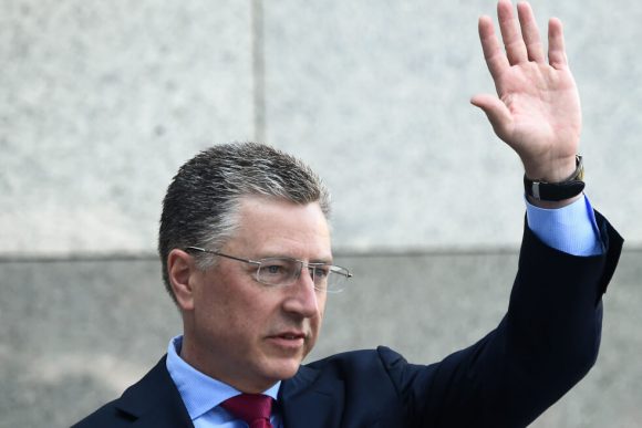 El emisario de Estados Unidos a Ucrania Kurt Volker renunció al cargo tras ser convocado dijo una fuente. AFP 580x387
