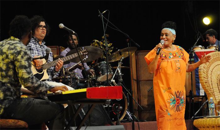 Omara Portuondo en Guantánamo 7