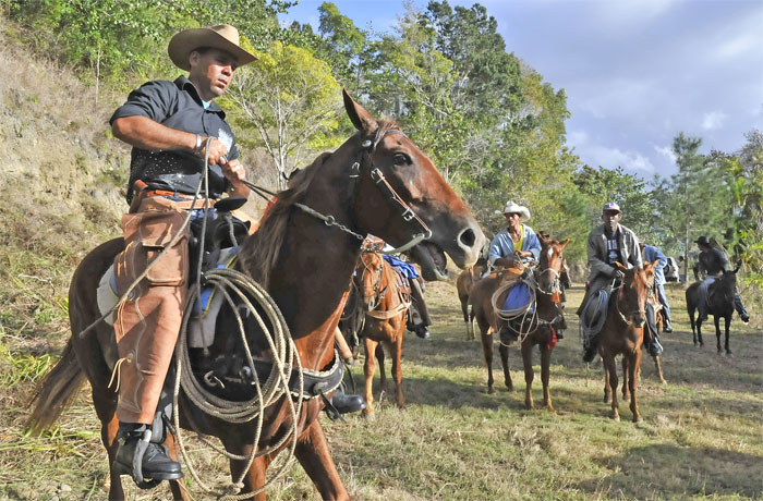 Periódico de la provincia de Guantánamo Fotogalería Aniversario 120