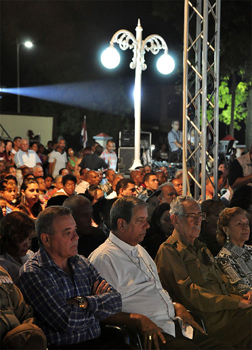 Guantánamo- asamblea solemne 5