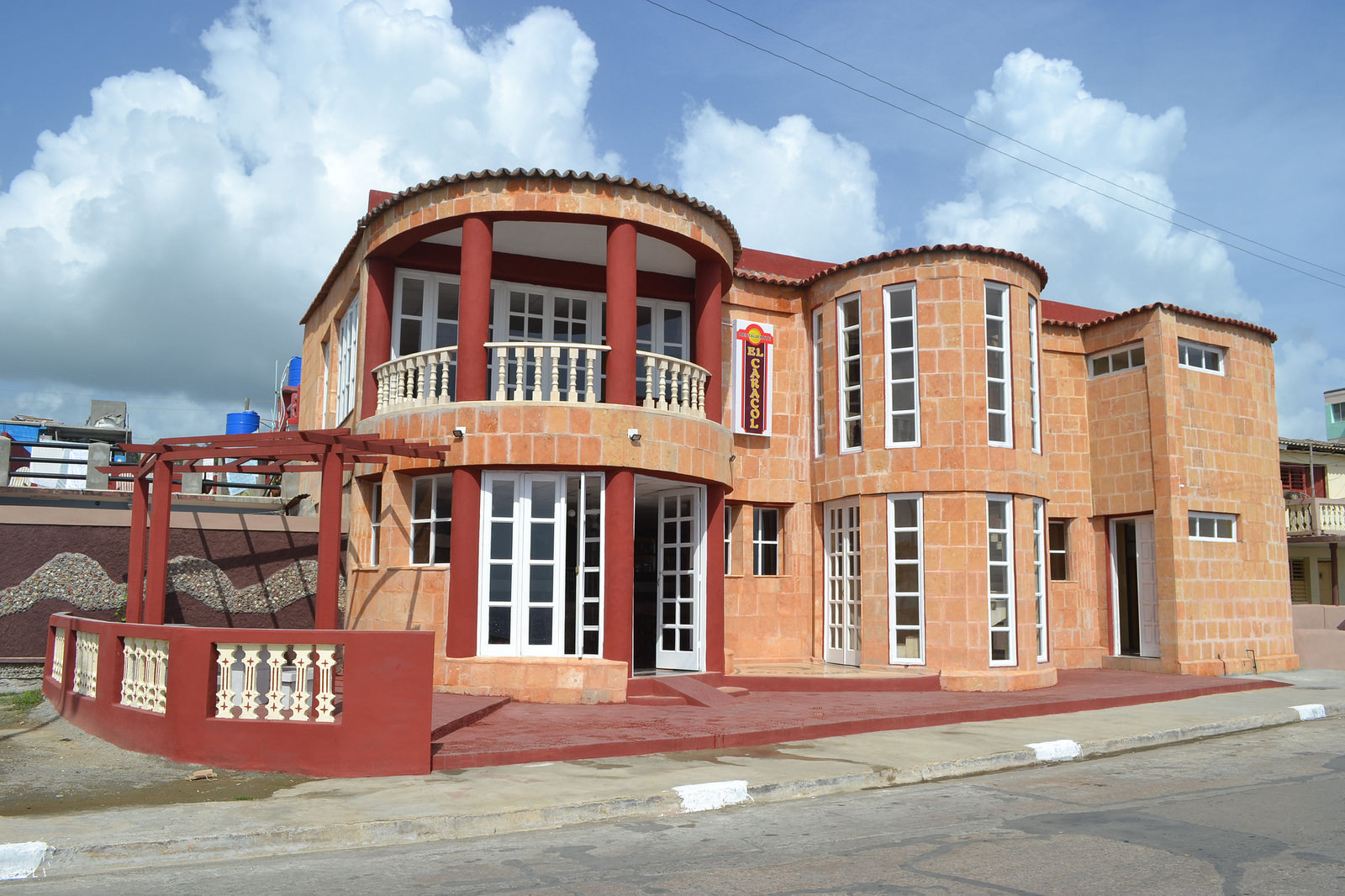 28748229277 e341700b1e h