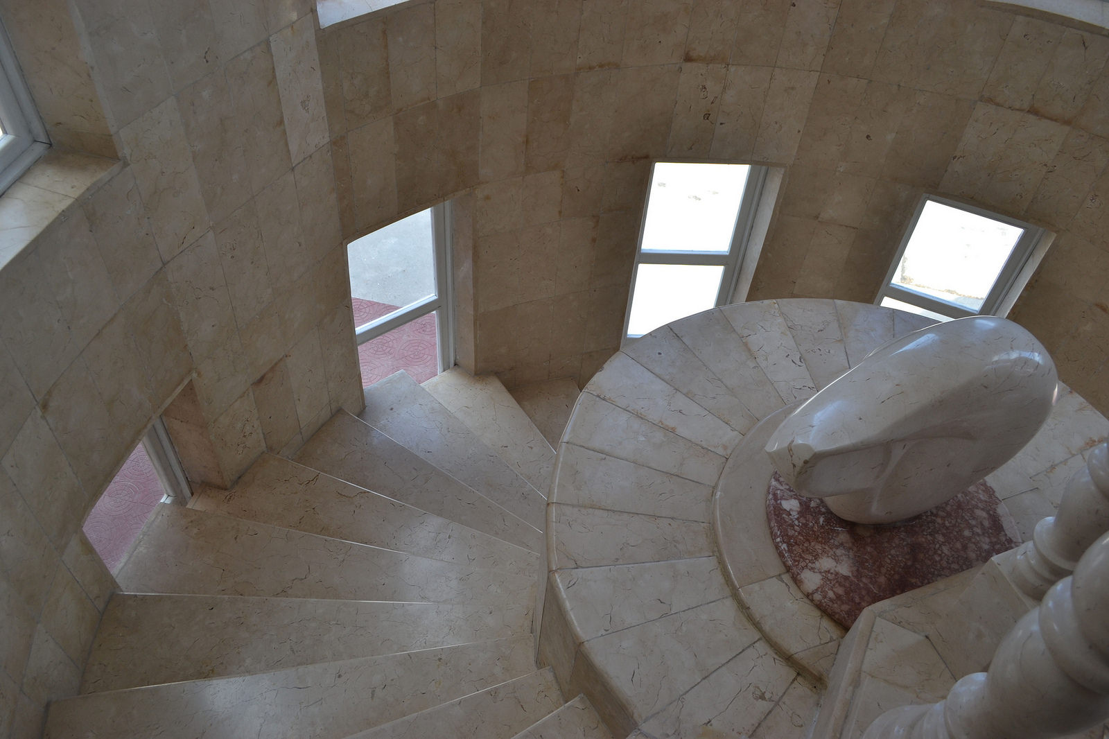 41828057330 97c8f33e13 h