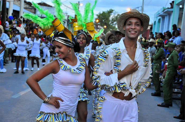 carnavales guantanamo muestra4