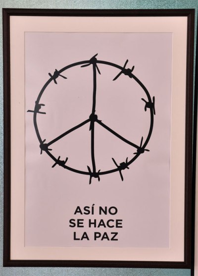 carteles paz guantanamo7
