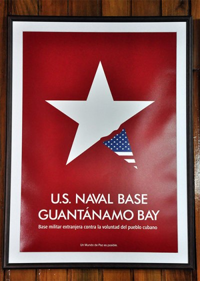 carteles paz gtmo2