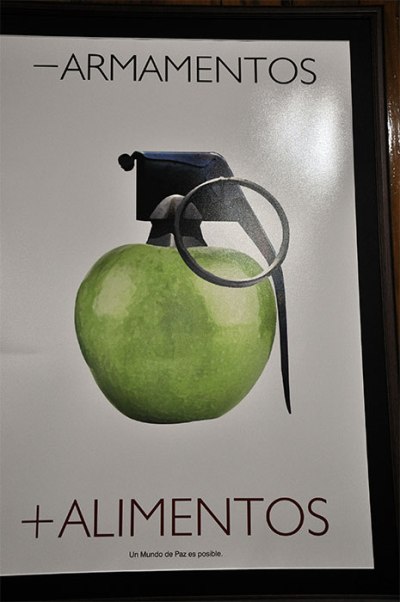 carteles paz gtmo6