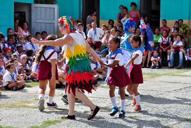 cruzada teatral montañas